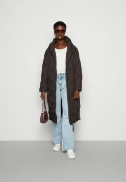 Opus - shop -Opus - shop bb546dad1dbe4ba2a9043569659efa7d